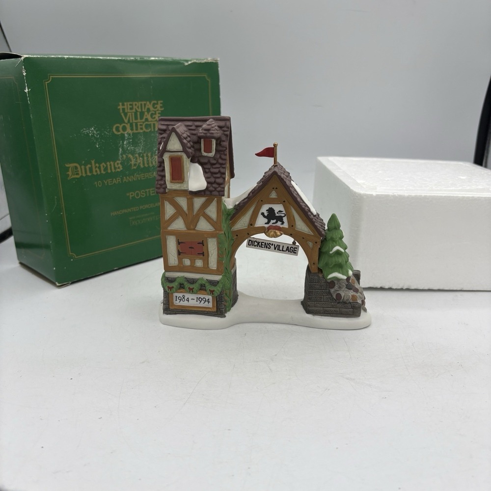Department 56 Dickens Village Arch Postern 10 Year Anniversary 1994 w Box